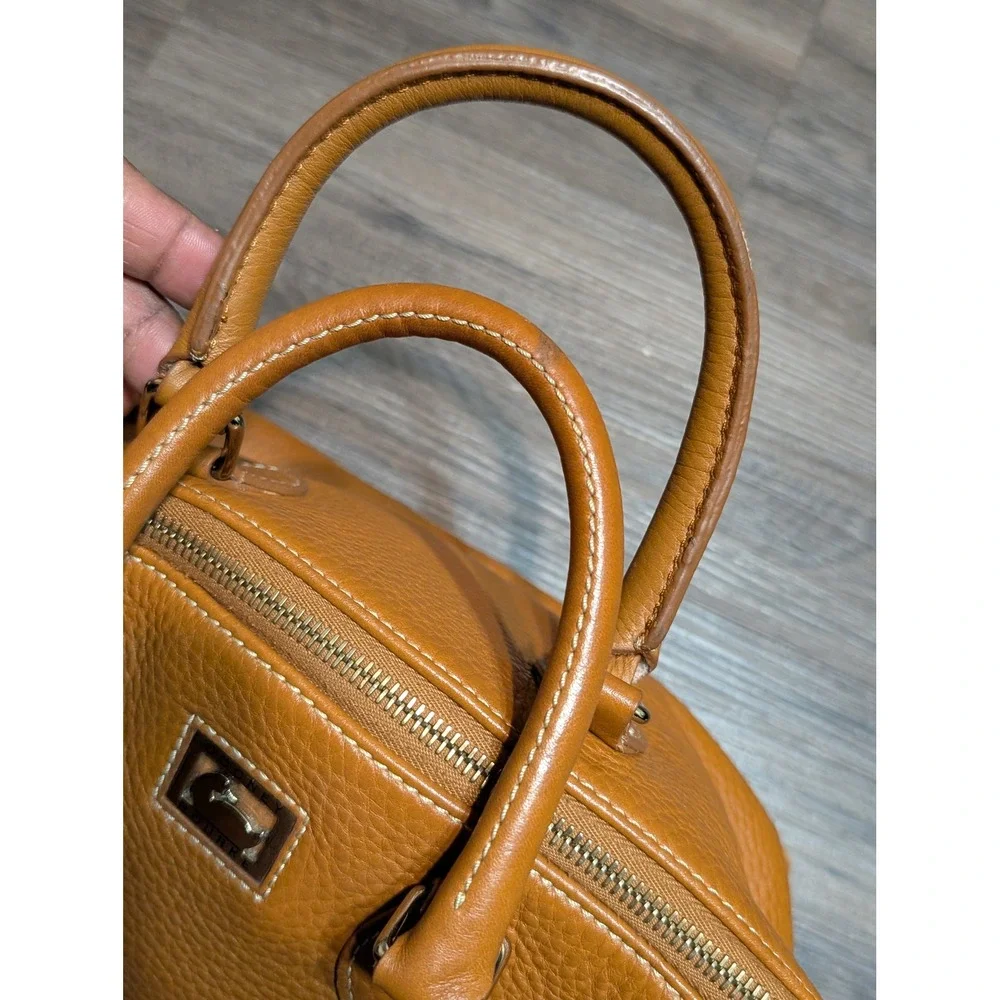Vintage Dooney Bourke Pebble Grain‎ Leather Satchel Shoulder Bag